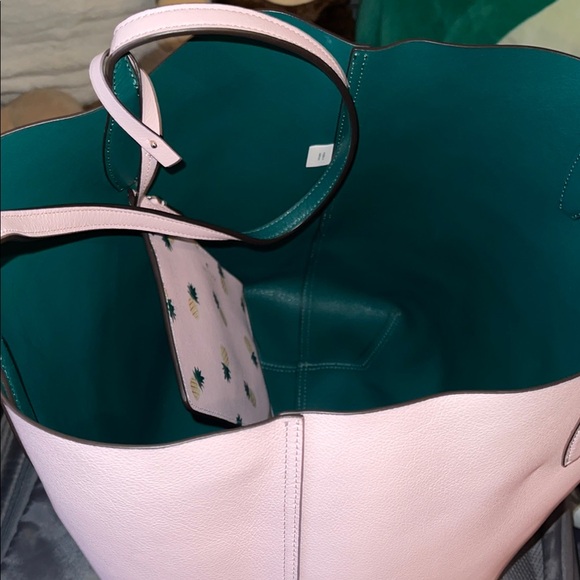 Kate Spade Pink Pineapple Print Wristlet and reversible Tote - Picture 6 of 8